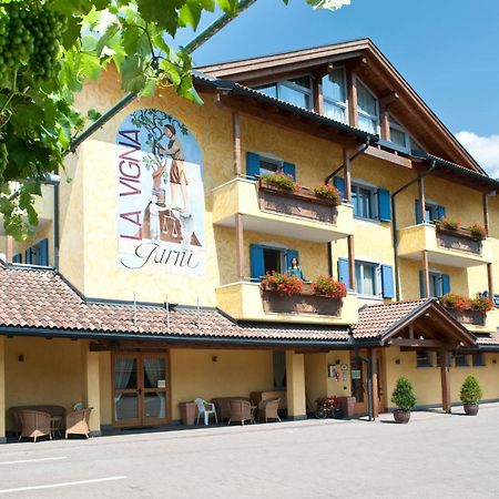 Hotel Garni La Vigna - Adult Friendly San Michele allʼAdige Zewnętrze zdjęcie